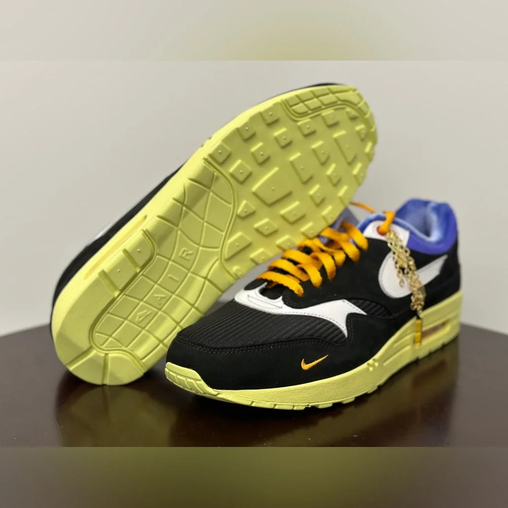 Nike ID by You Air Max 1 - Picture 8 of 10